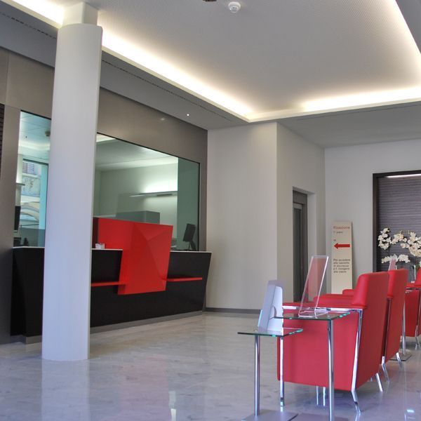 ValeggiaPanzera e associati Sagl - istituto di credito Lugano - Architettura, studi · Architettura d'interni - Collaboratore esterno Giovanni Rizzi - Industriale Mendrisio - Design industriale, design del prodotto · Progettazione architettonica - Lugano - Ticino