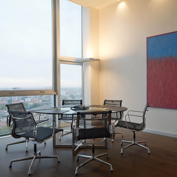 ValeggiaPanzera e associati Sagl - istituto di credito Lugano - Architettura, studi · Architettura d'interni - Collaboratore esterno Giovanni Rizzi - Industriale Mendrisio - Design industriale, design del prodotto · Progettazione architettonica - Lugano - Ticino