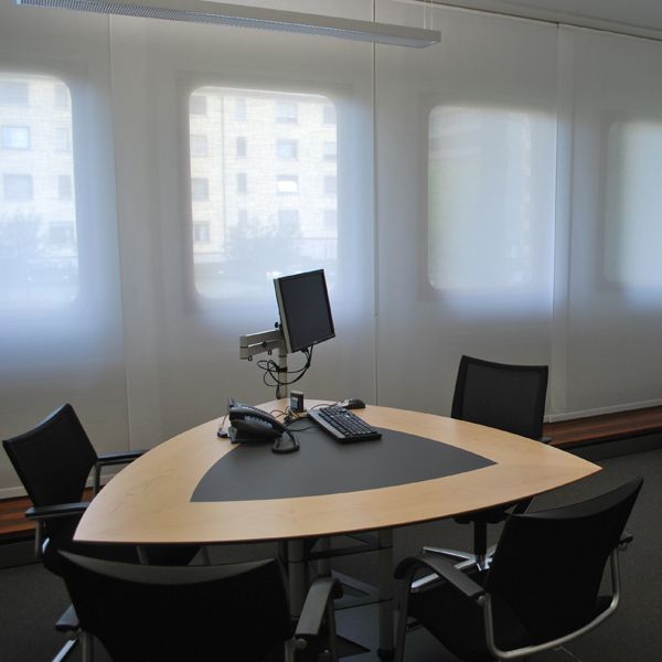 ValeggiaPanzera e associati Sagl - istituto di credito Lugano - Architettura, studi · Architettura d'interni - Collaboratore esterno Giovanni Rizzi - Industriale Mendrisio - Design industriale, design del prodotto · Progettazione architettonica - Lugano - Ticino