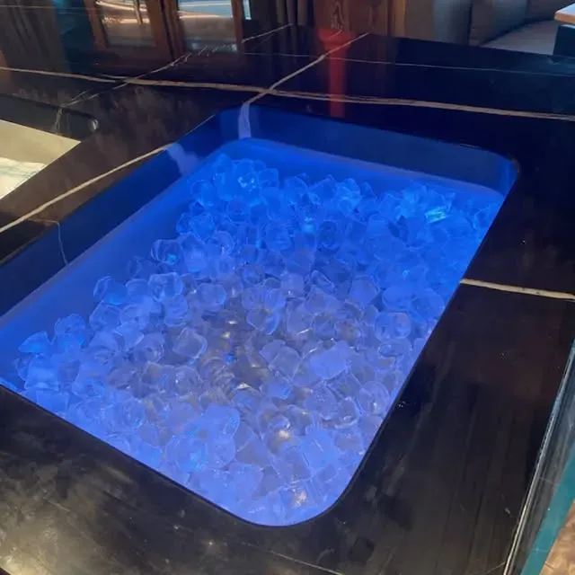 Bac à glaçons pour champagne