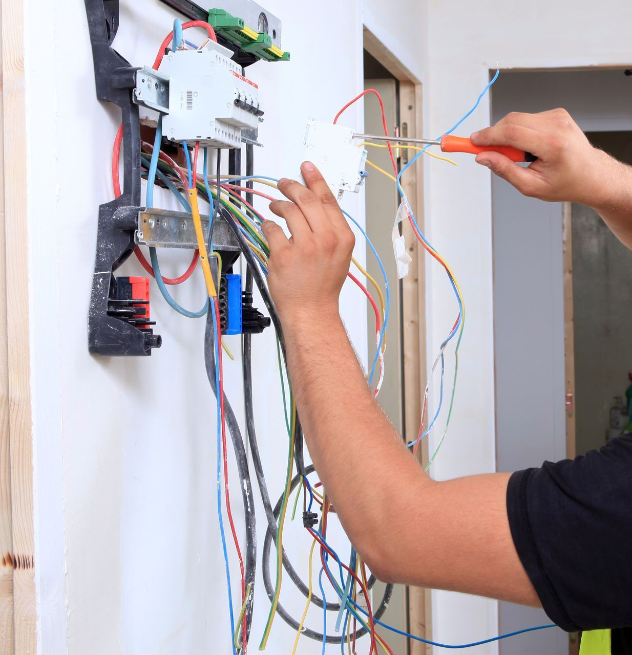 Intervention sur un tableau électrique défectueux