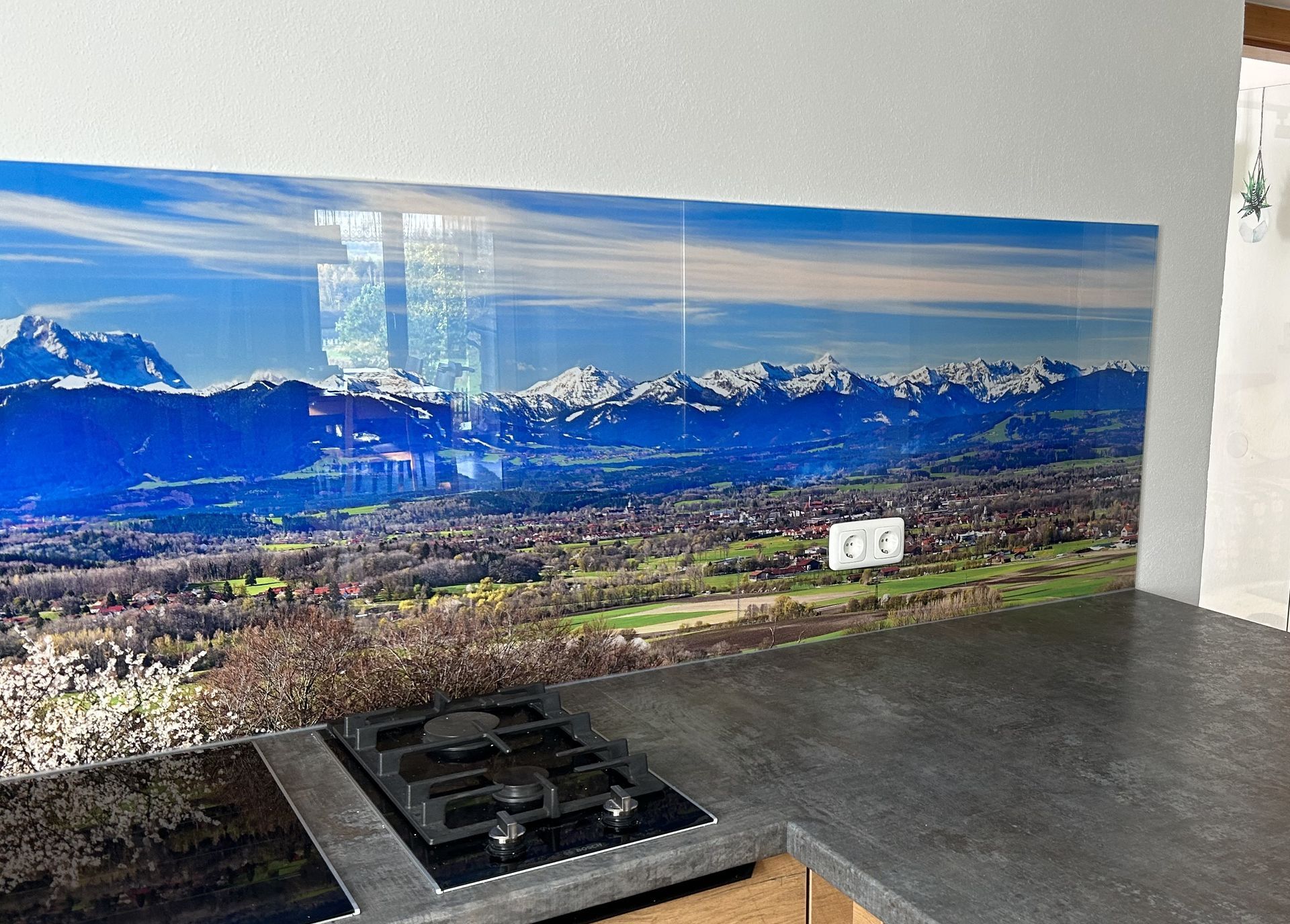 Küchenrückwand mit Berge