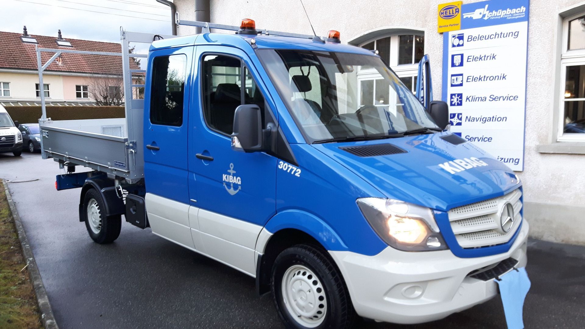 Fahrzeugelektrik, Kommunalfahrzeuge Oberaargau, Kommunalfahrzeuge Mittelland, Marderschreck einbauen Oberaargau, Marderschreck Mittelland, Marderschreck Langenthal, Marderschreck einbauen Schweiz, Marderschreck einbauen Oberaargau, Nutzfahrzeug Elektrik, Nutzfahrzeugservice, Nutzfahrzeuge reparieren Oberaargau, Nutzfahrzeugelektrik Mittelland, Flottenunterhalt, Flottenservice Oberaargau, Reparaturen ganzer Fahrzeugpark, Unterhalt Fahrzeugpark Oberaargau