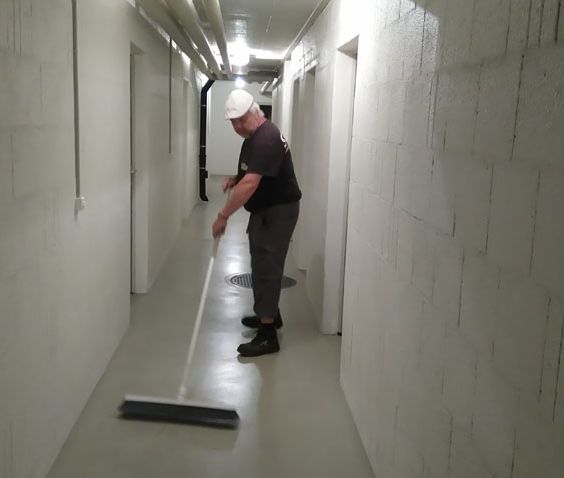 Hauswart Endreinigung - Müller Reinigung Hauswartung - Hornussen