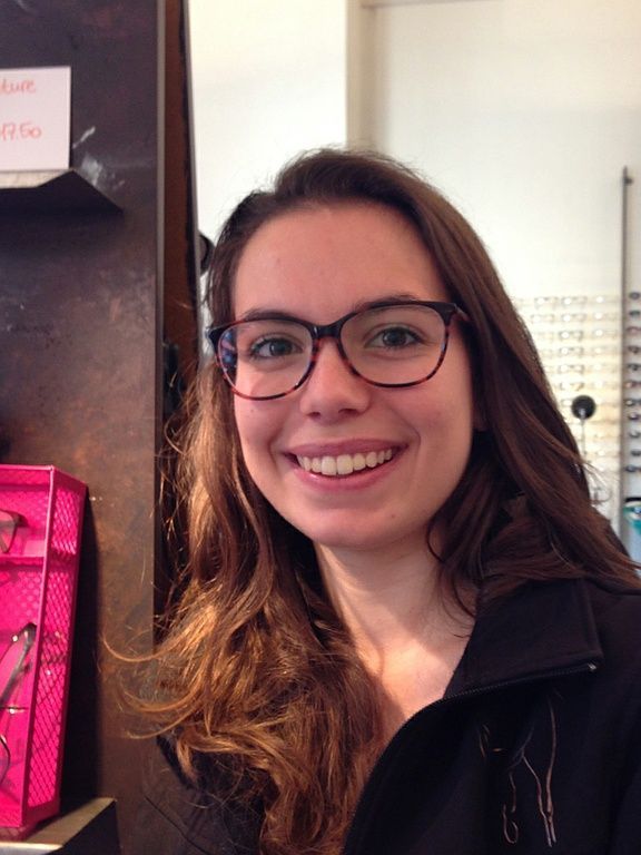 Lucie avec sa nouvelle Lacoste	