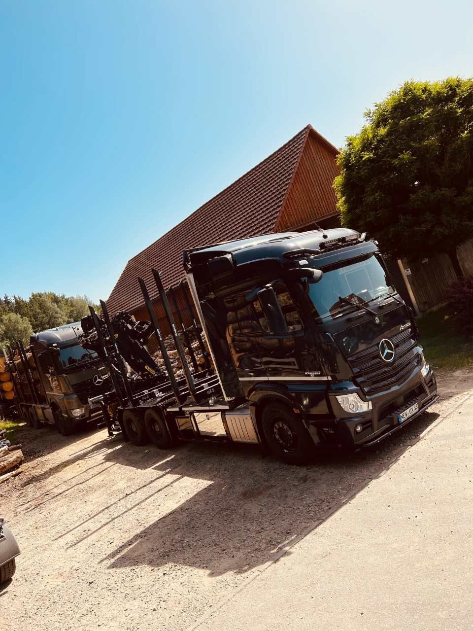 Lkws für den Holztransport, Anton Reindl Holztransporte und Holzhandel