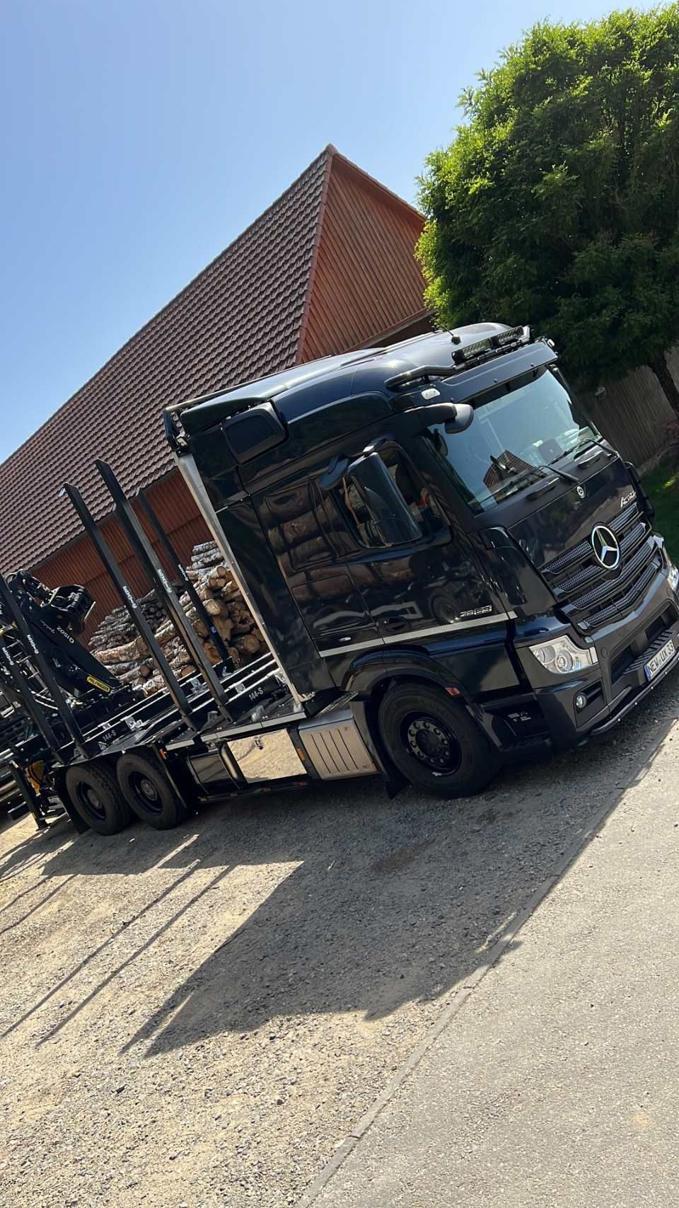 Lkw für den Holztransport, Anton Reindl Holztransporte und Holzhandel