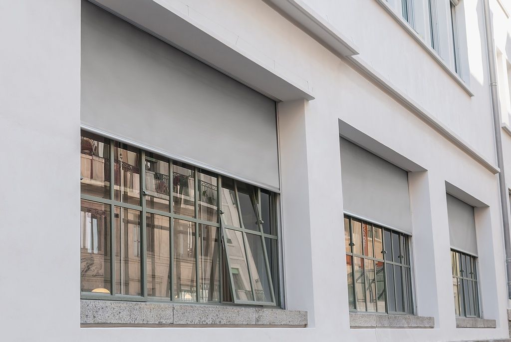 Senkrechtbeschattung - Storen Techbau Köseler - Zug