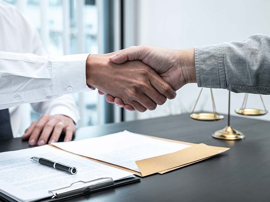 derecho administrativo en reus