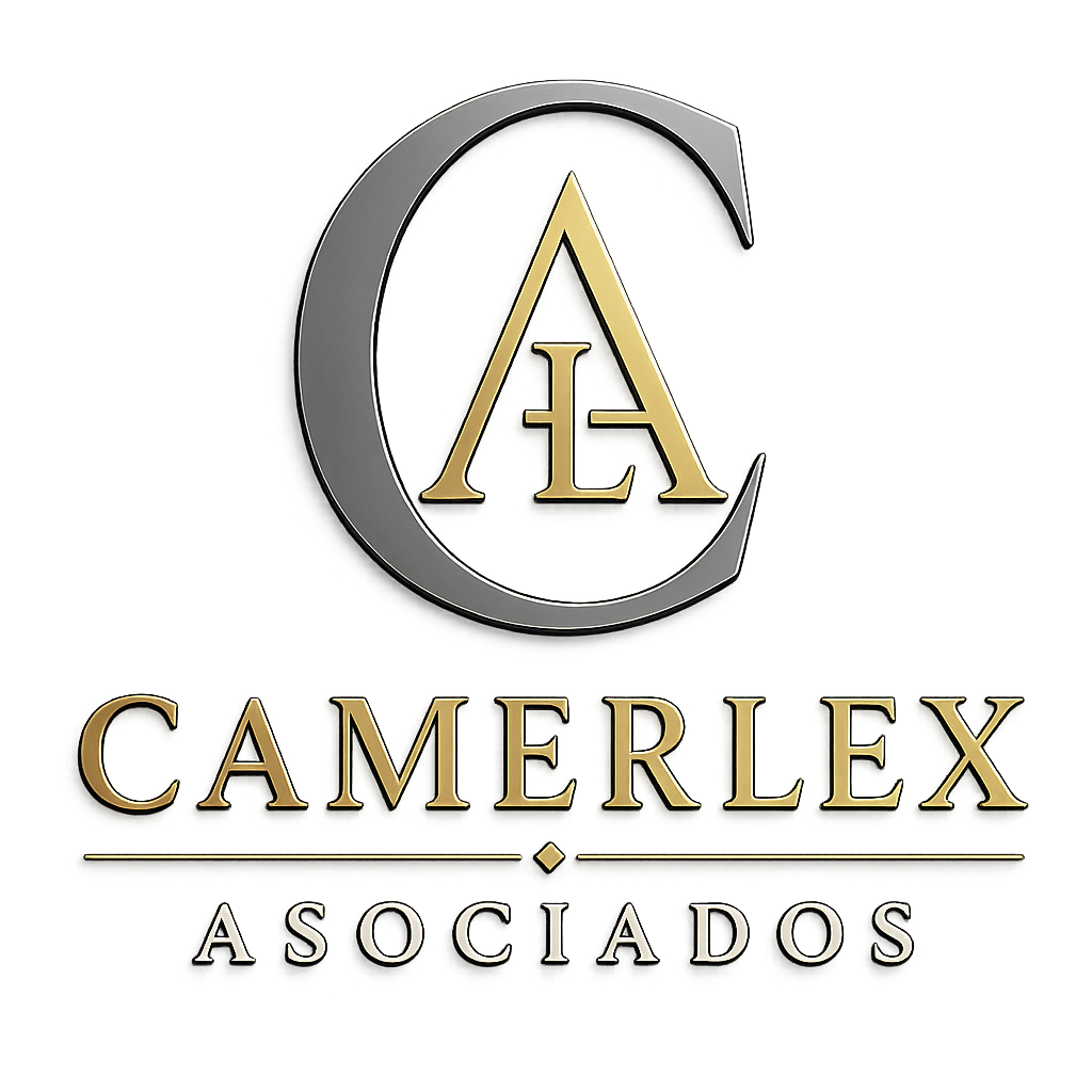 Logotipo dorado “CA” sobre el texto “CAMERLEX ASOCIADOS” sobre un fondo negro.
