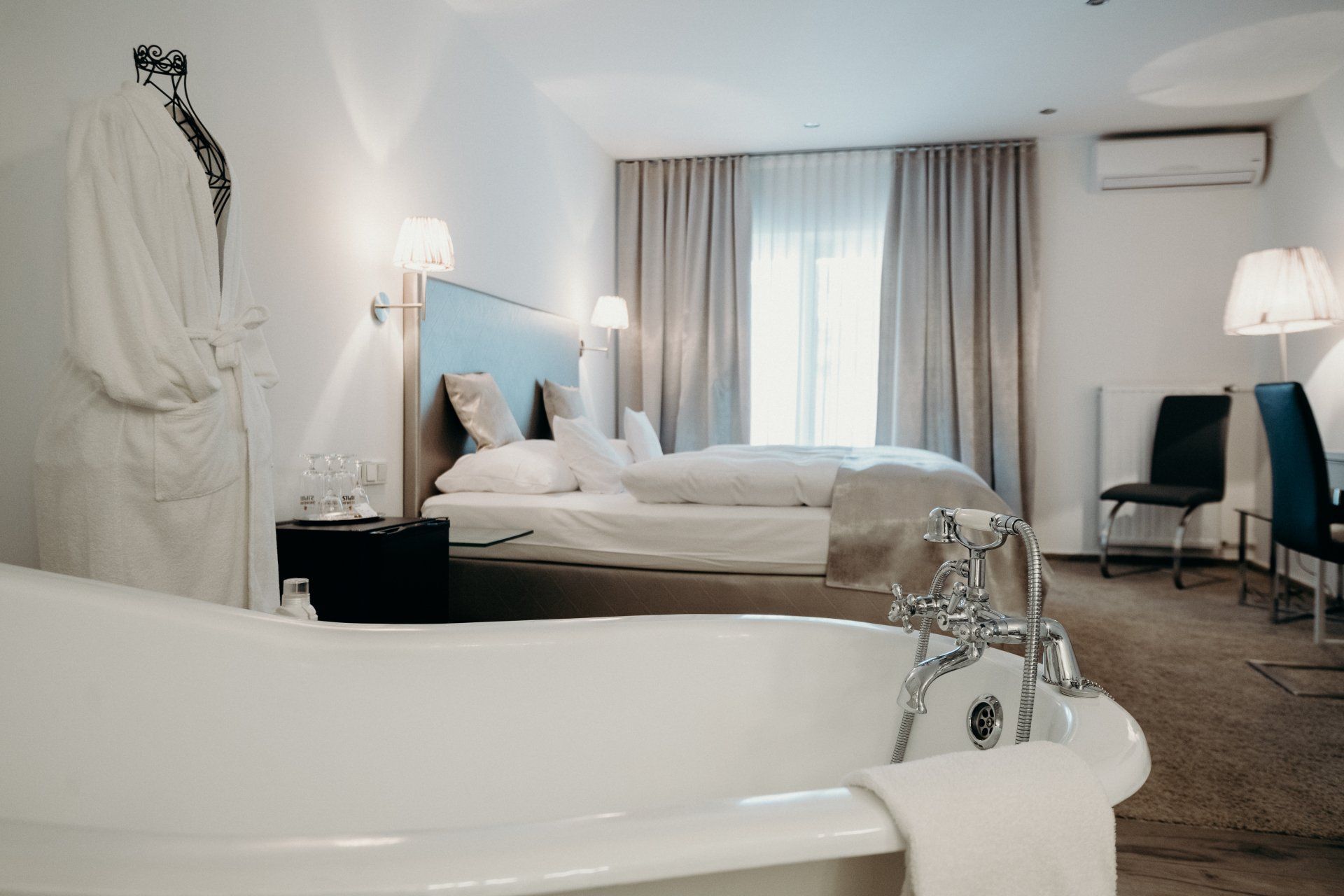 Doppelzimmer Superior mit Badewanne buchen
