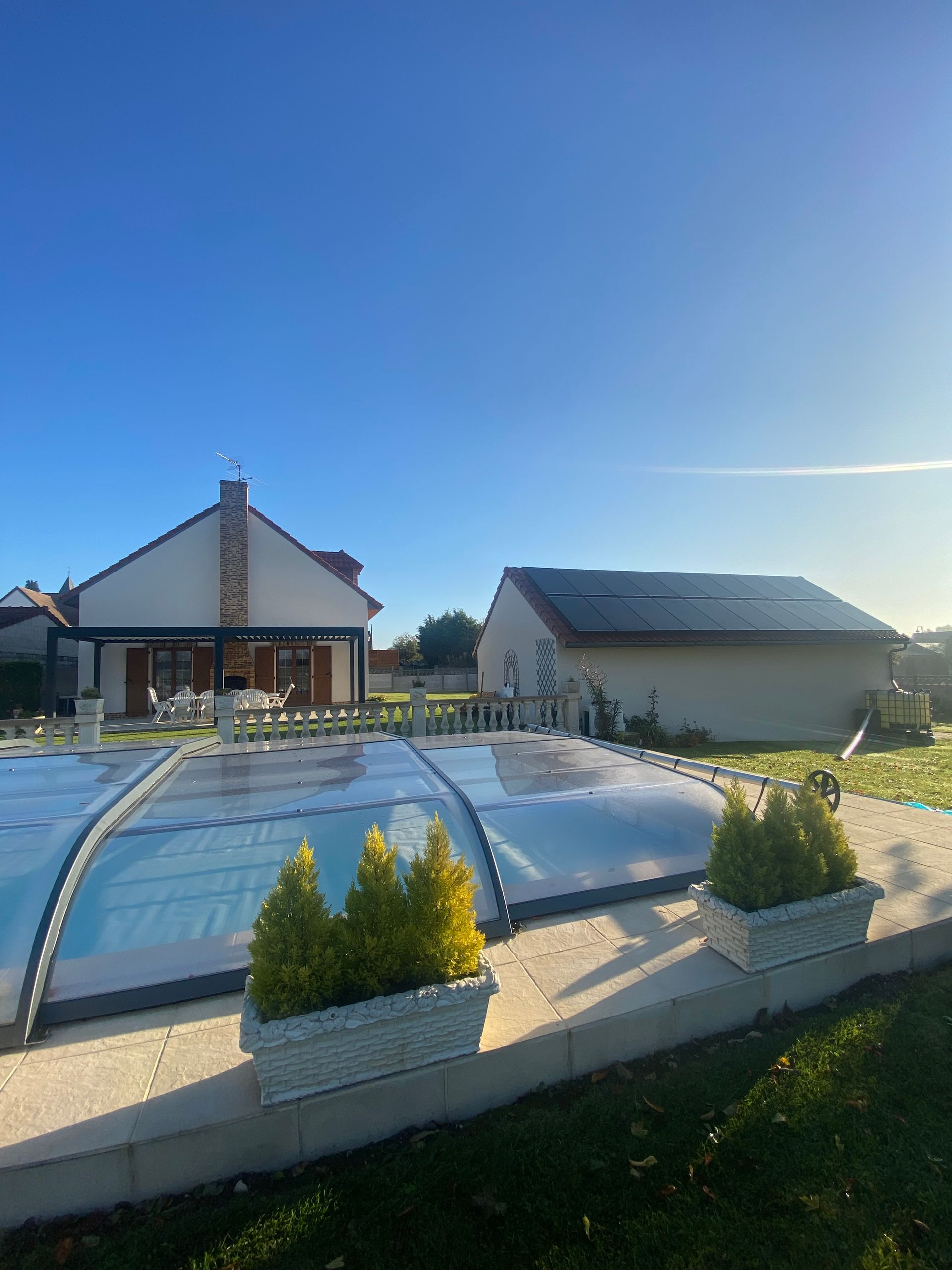 Surimposition sur une toiture en tuiles