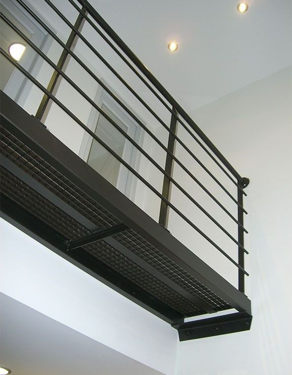 Garde corps intérieur à l'étage d'une maison