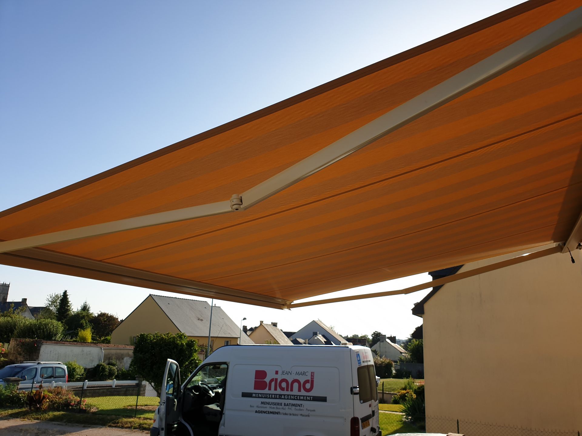 Store banne à bras articulés