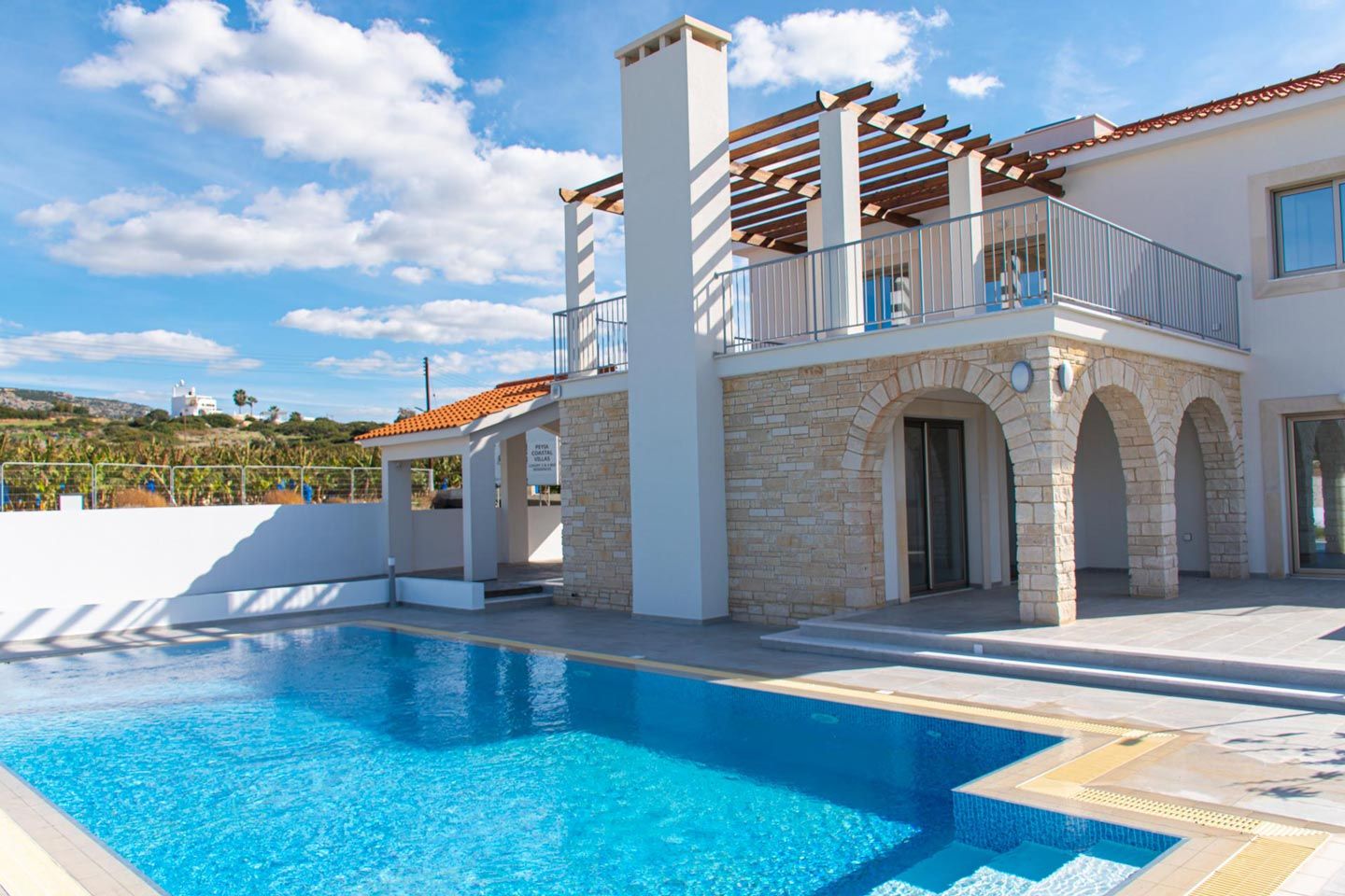 Grande villa à Chypre avec piscine
