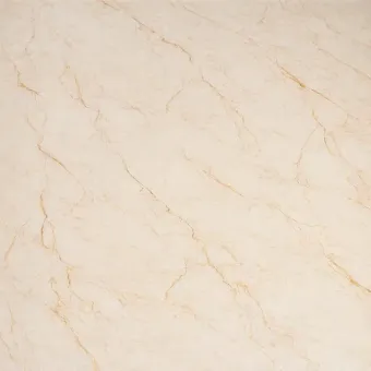 Textura de mármol suave de color beige claro con sutiles y delicadas vetas de color tostado que recorren la superficie en diagonal.