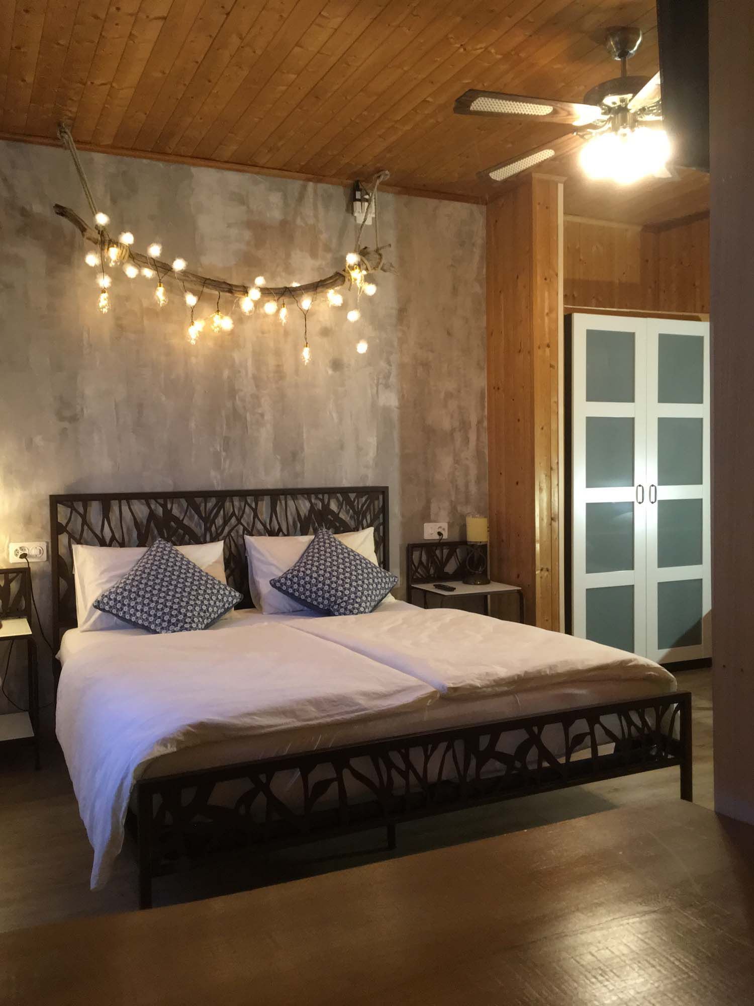 Doppelzimmer | Hotel Al Boccalino | Zimmer mit Balkon, Familienzimmer, hundefreundlich, am Luganersee | Melide, Tessin