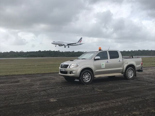 Fauchage de piste d’aéroport