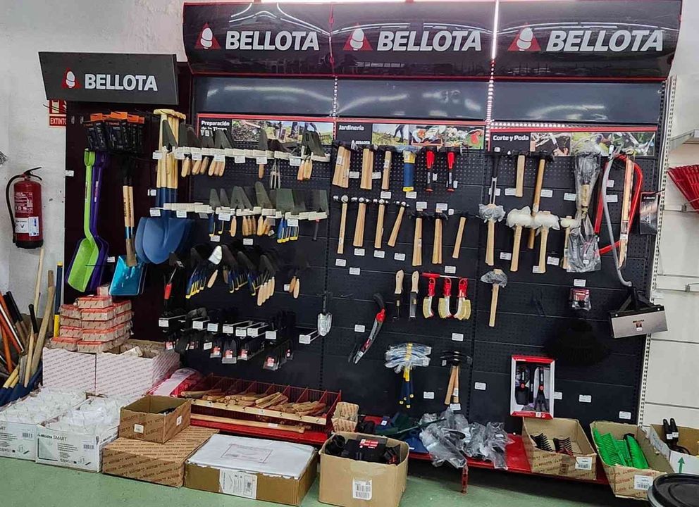 Exhibición de herramientas Bellota