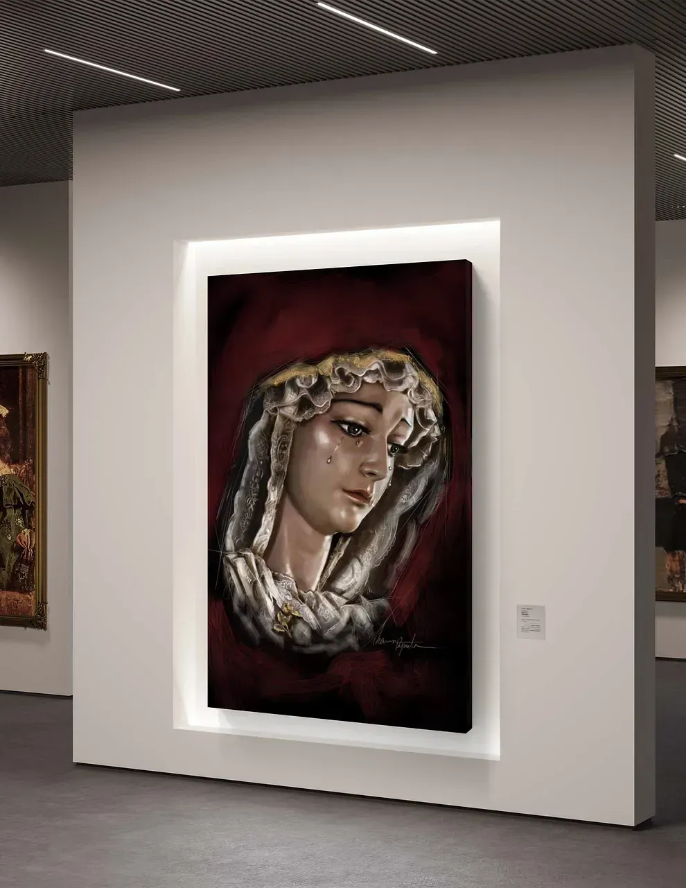Un cuadro grande del rostro de una mujer está colgado en la pared de un museo.