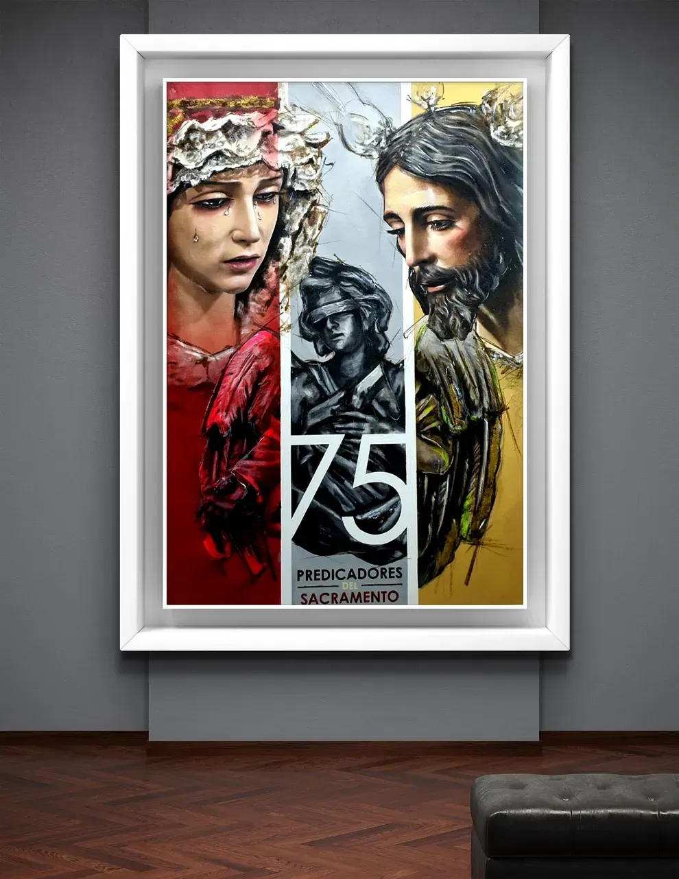 Un cuadro enmarcado de Jesús y María está colgado en una pared.