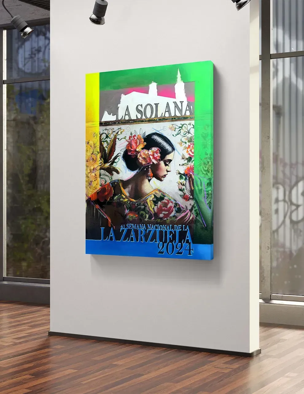 Un cuadro de una mujer con flores en el pelo está colgado en una pared.