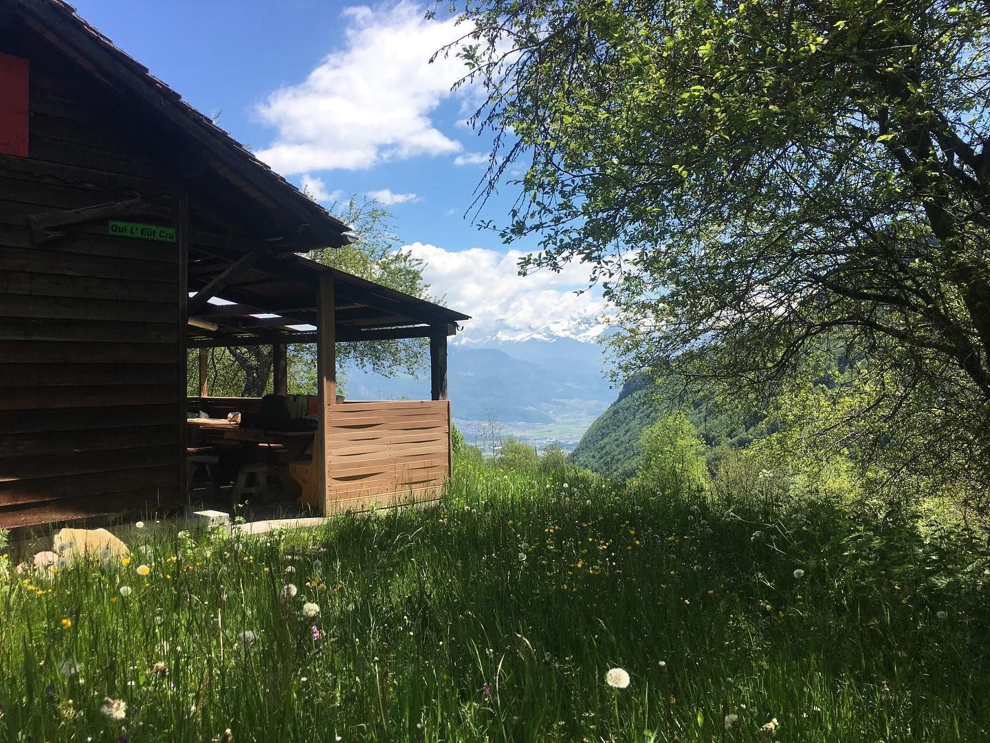 Chalet valaisan - Auberge de Vouvry SA
