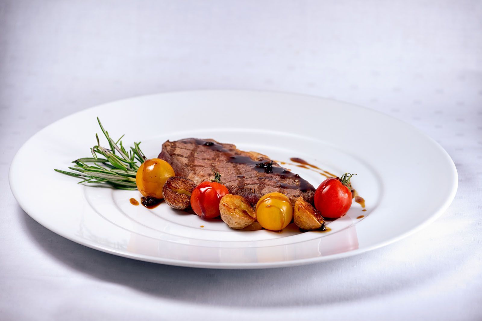 Plats principaux - Auberge de Vouvry SA