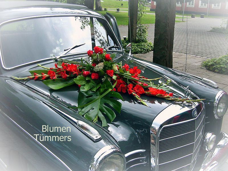 Autoschmuck von Blumen Tümmers in Oberhausen