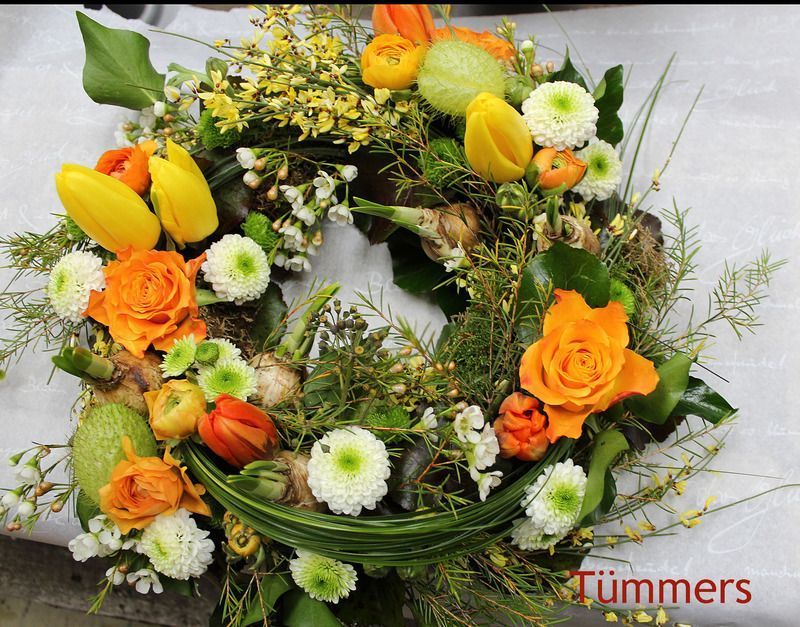 Blumenkranz für Trauerfeier von Blumen Tümmers aus Oberhausen