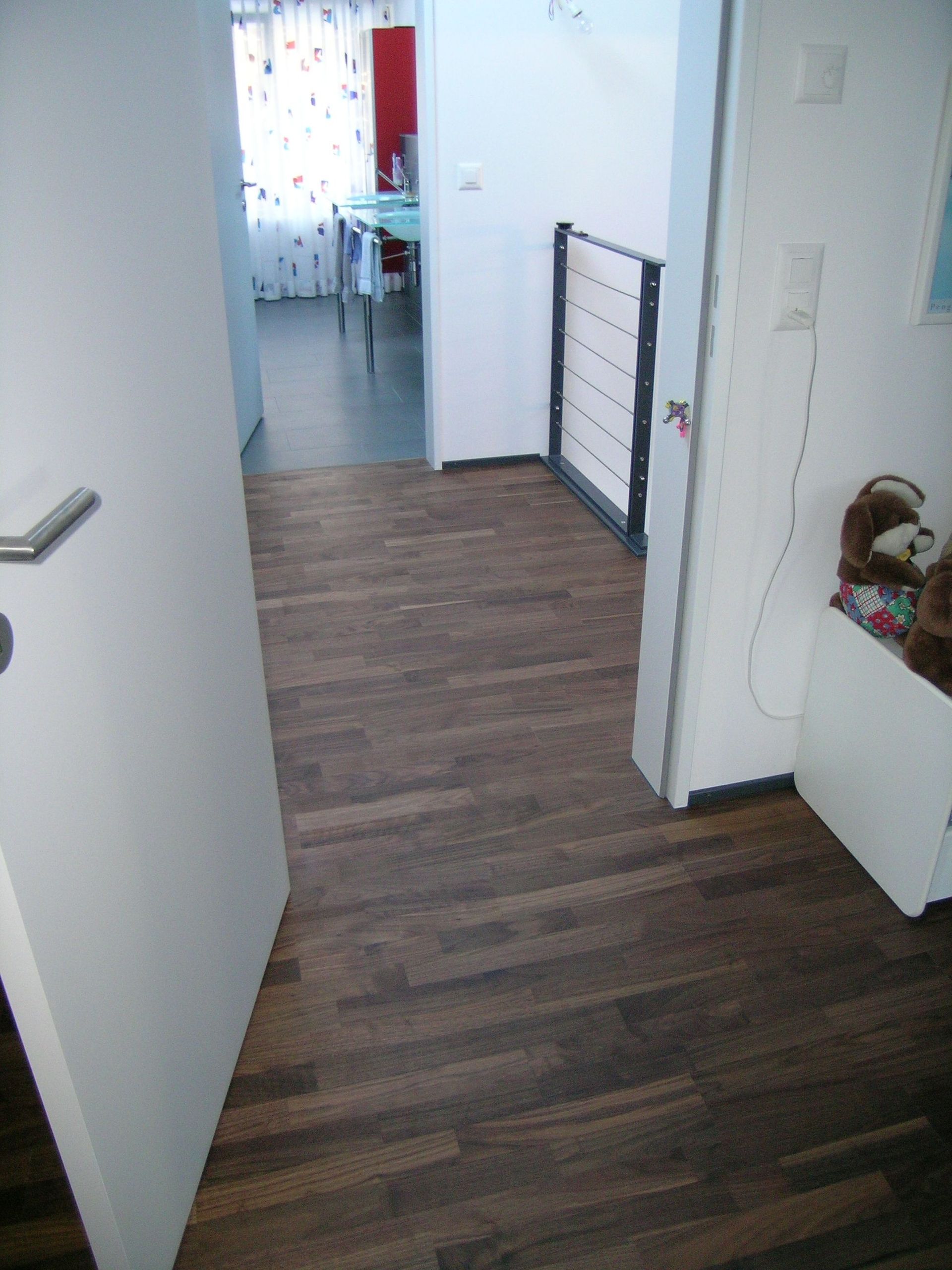 Bodenbelag - W. Stähli Boden- und Wandbeläge GmbH Interlaken