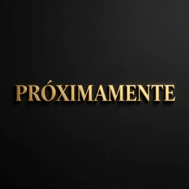 “PRÓXIMAMENTE” en texto dorado sobre fondo oscuro