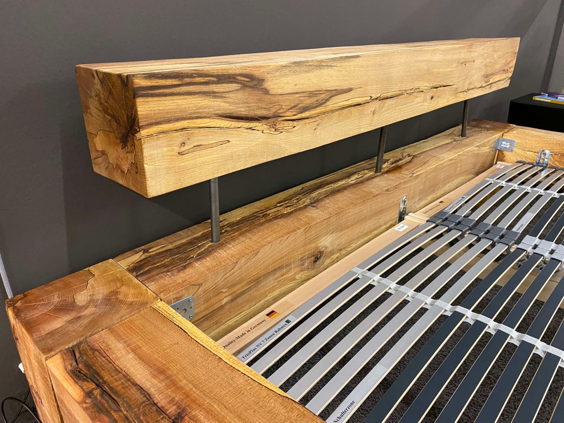 Balkenbetten Modell Tender Kernbuche