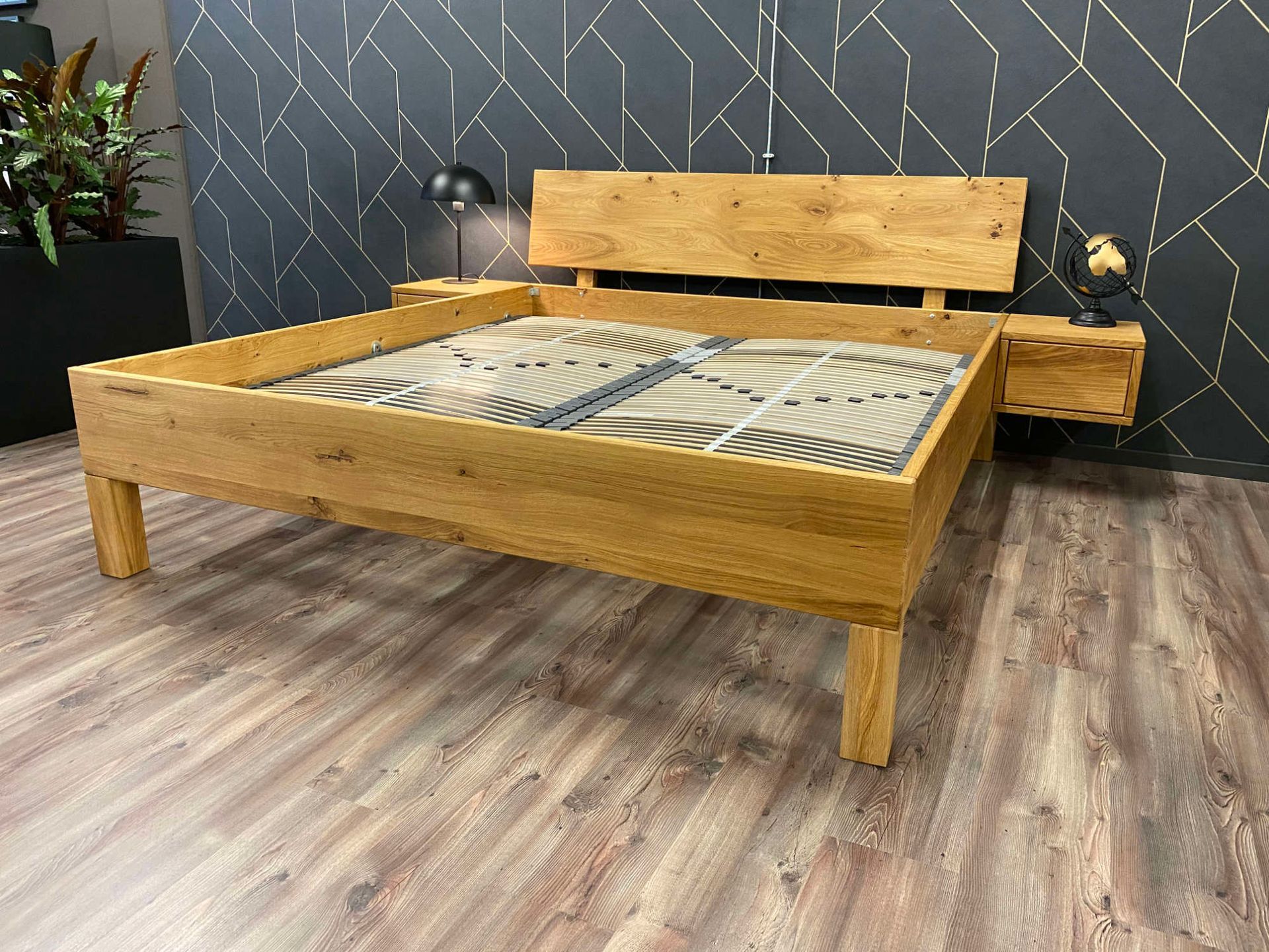 Massivholzbett Modell Magnus Eiche