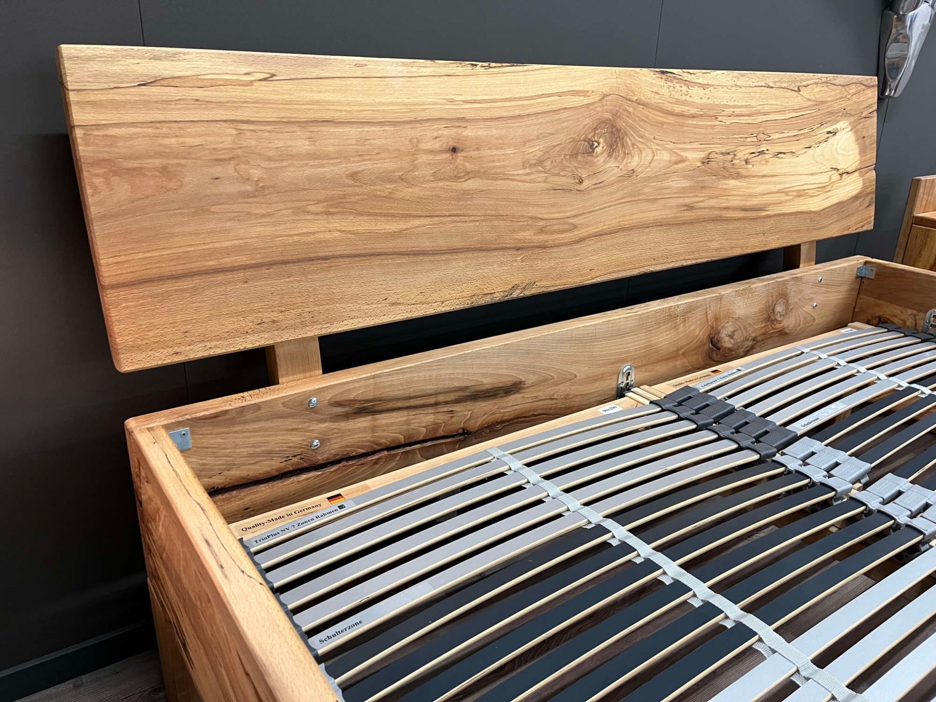 Massivholzbett Modell Thor Kernbuche