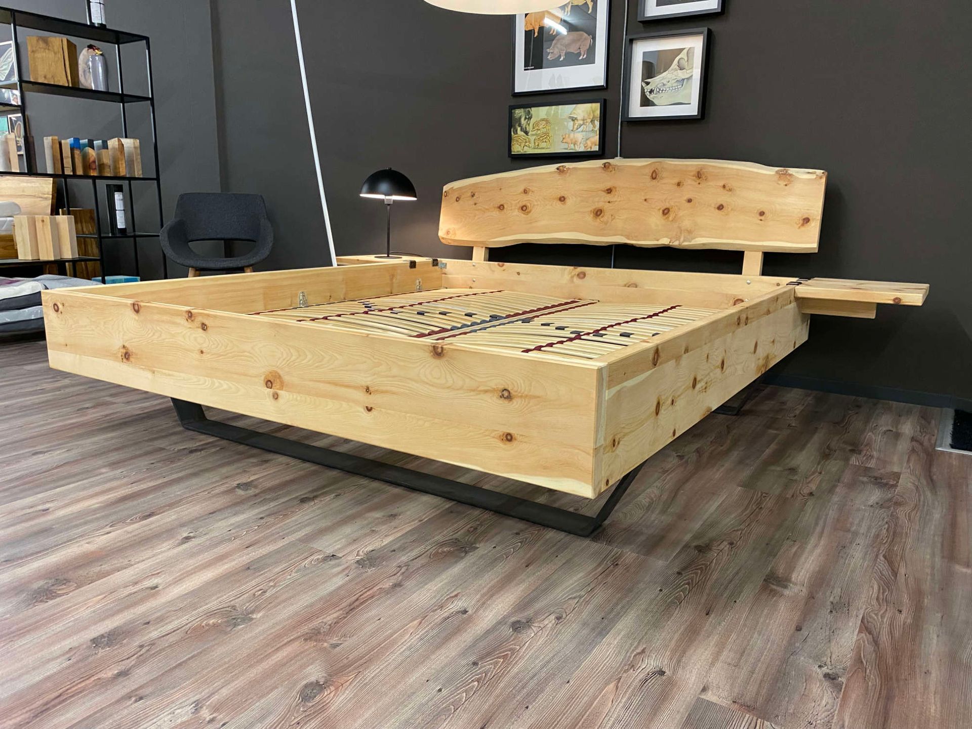 Massivholzbett Modell Tore Zirbe