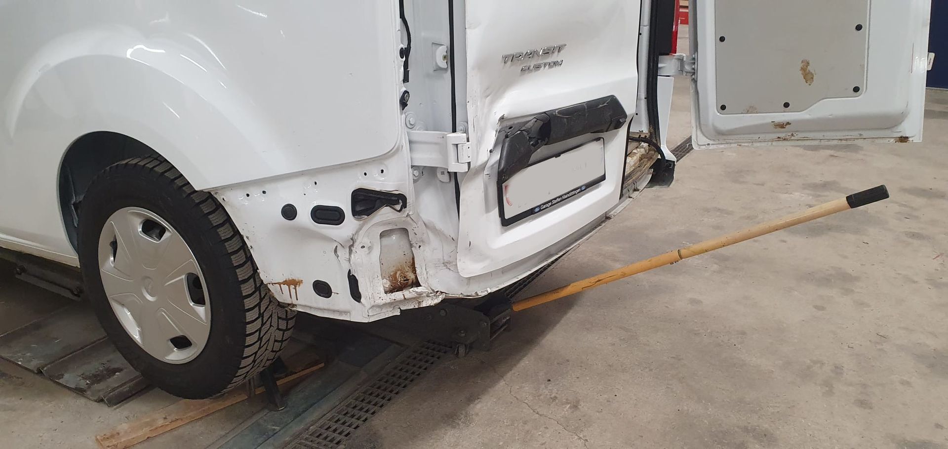 AUTO-MOTO NOSTALGIE SA