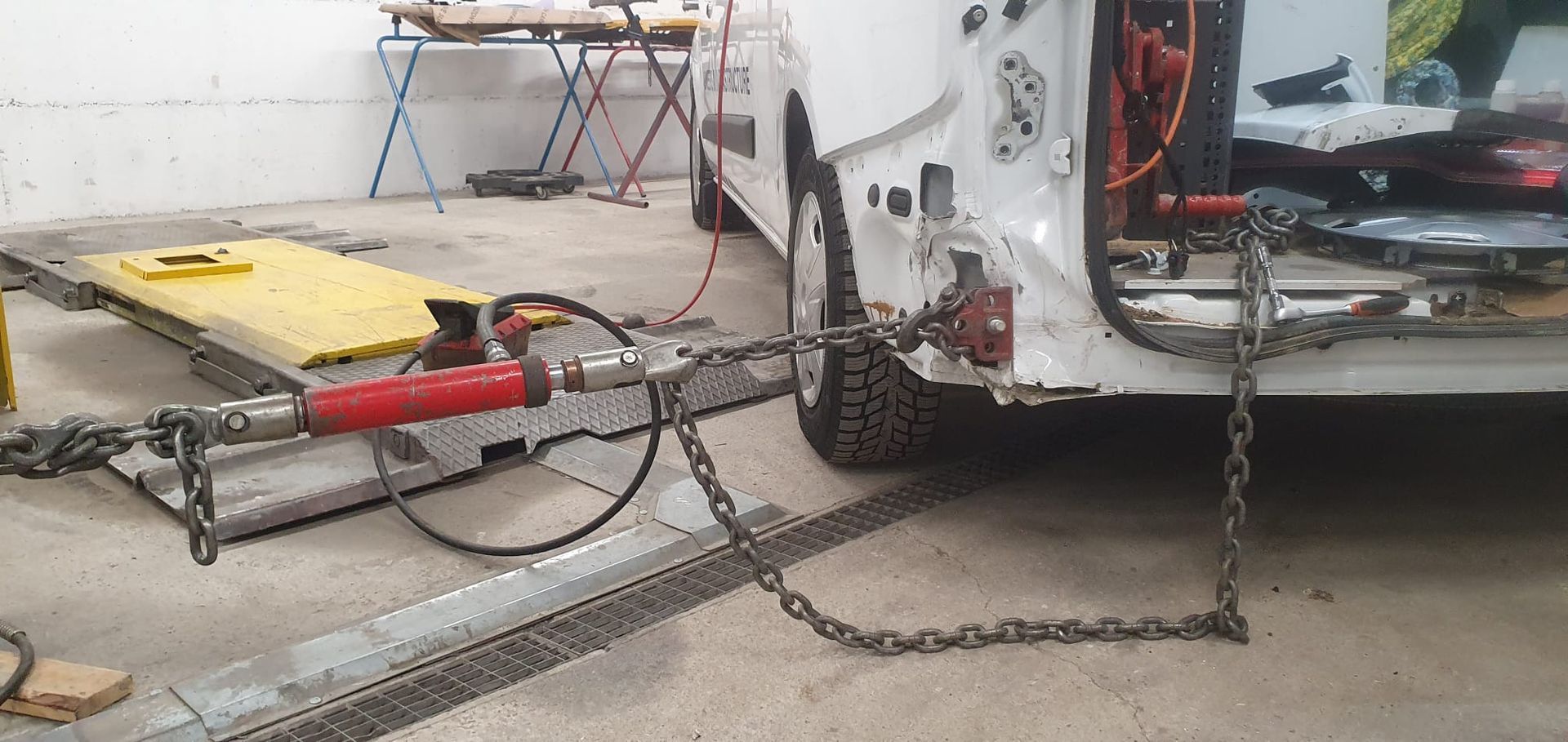 AUTO-MOTO NOSTALGIE SA