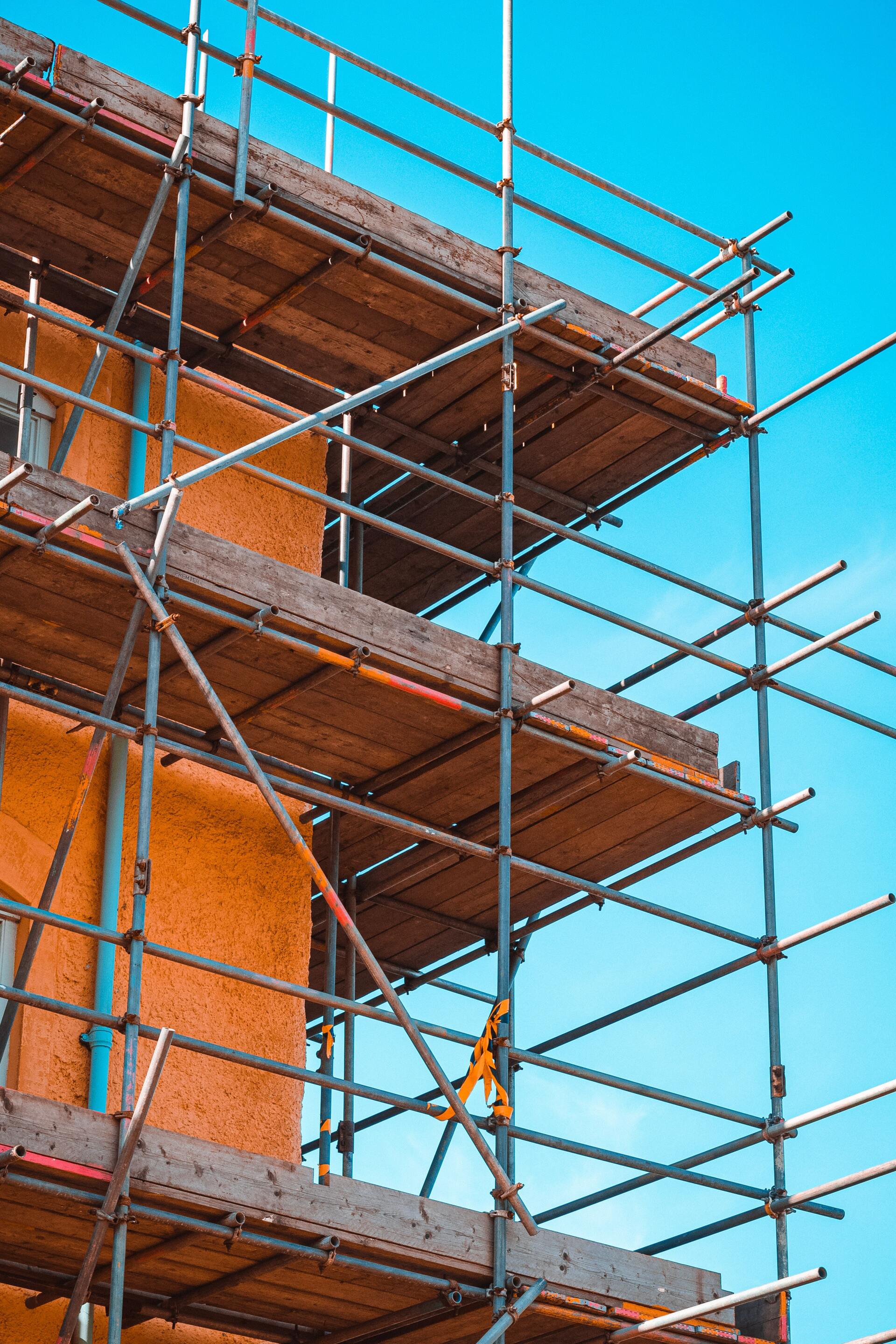 Ravalement de façade avec pose d'échafaudage