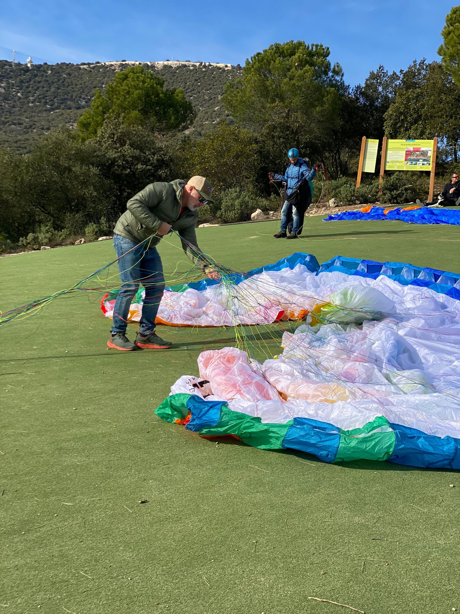 Révision d'une voile de parapente