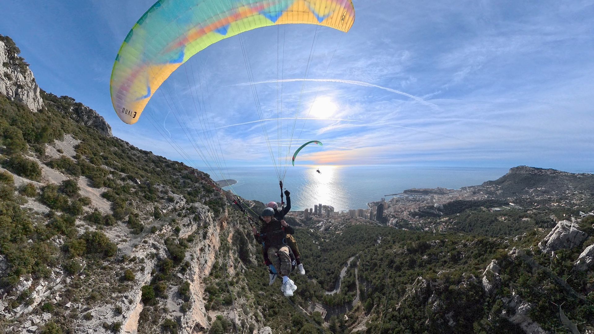 vue couper le souffle sur Monaco BAPTEME PARAPENTE 