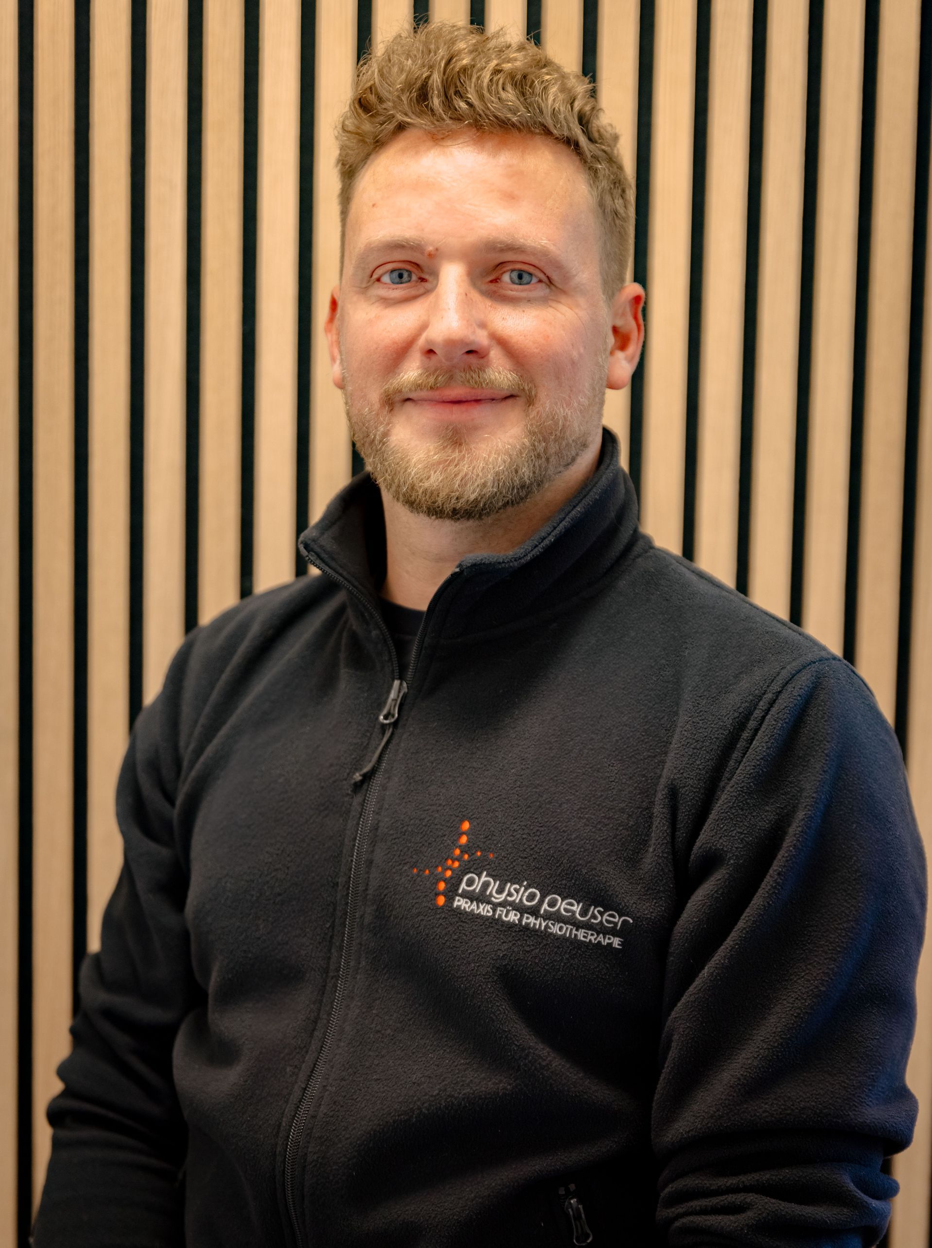 Mitarbeiterfoto R. Peuser