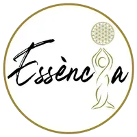 Logotip per a Essènca: dona estilitzada en postura de ioga sostenint una flor de la vida. Lletra negra sobre un cercle daurat.