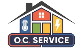 Logotipo de OC Service con icono de casa, termómetro, rayo y pancarta azul y roja