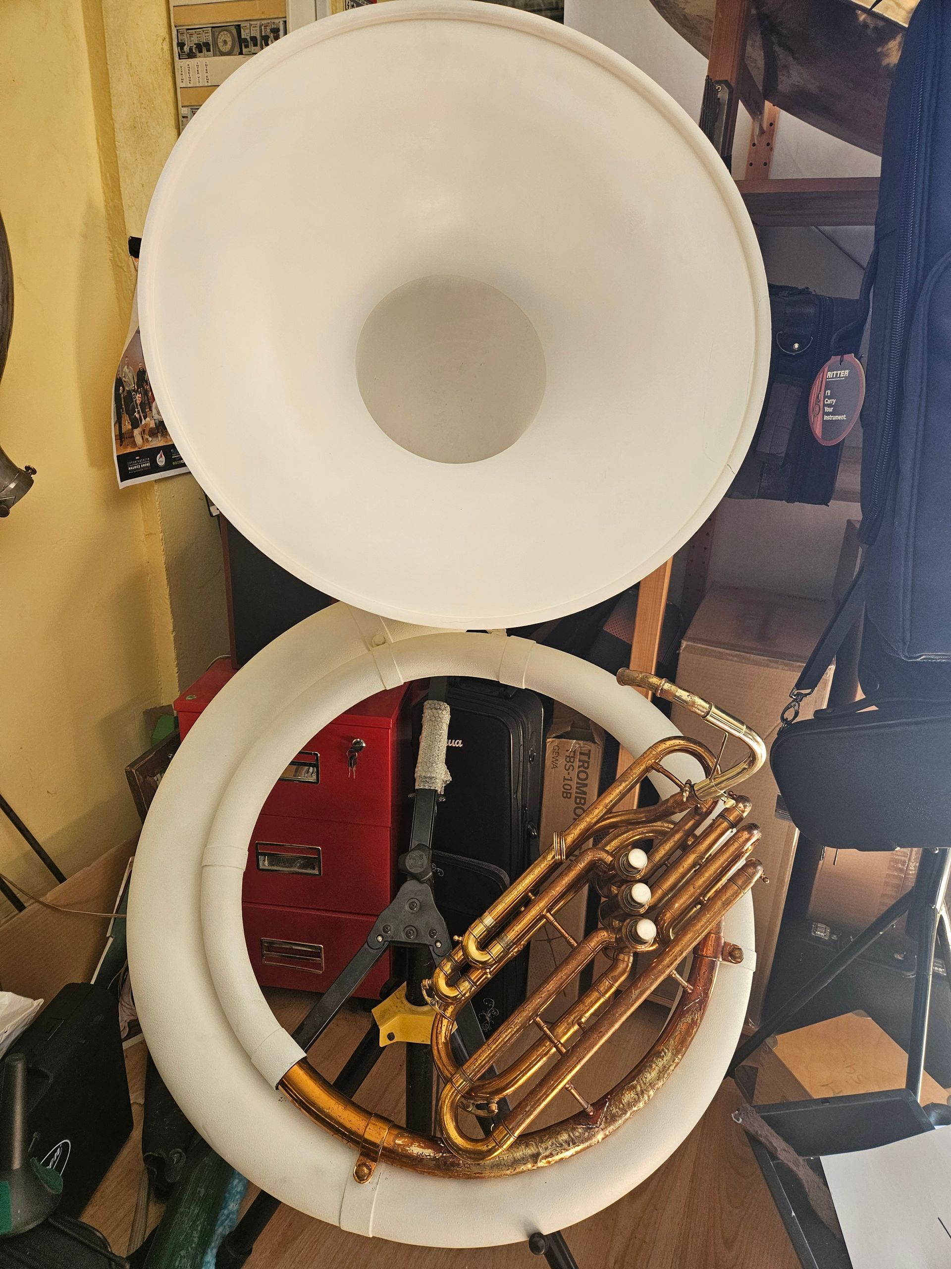 SOUSAPHONE KING EN FIBRE
OCCASION