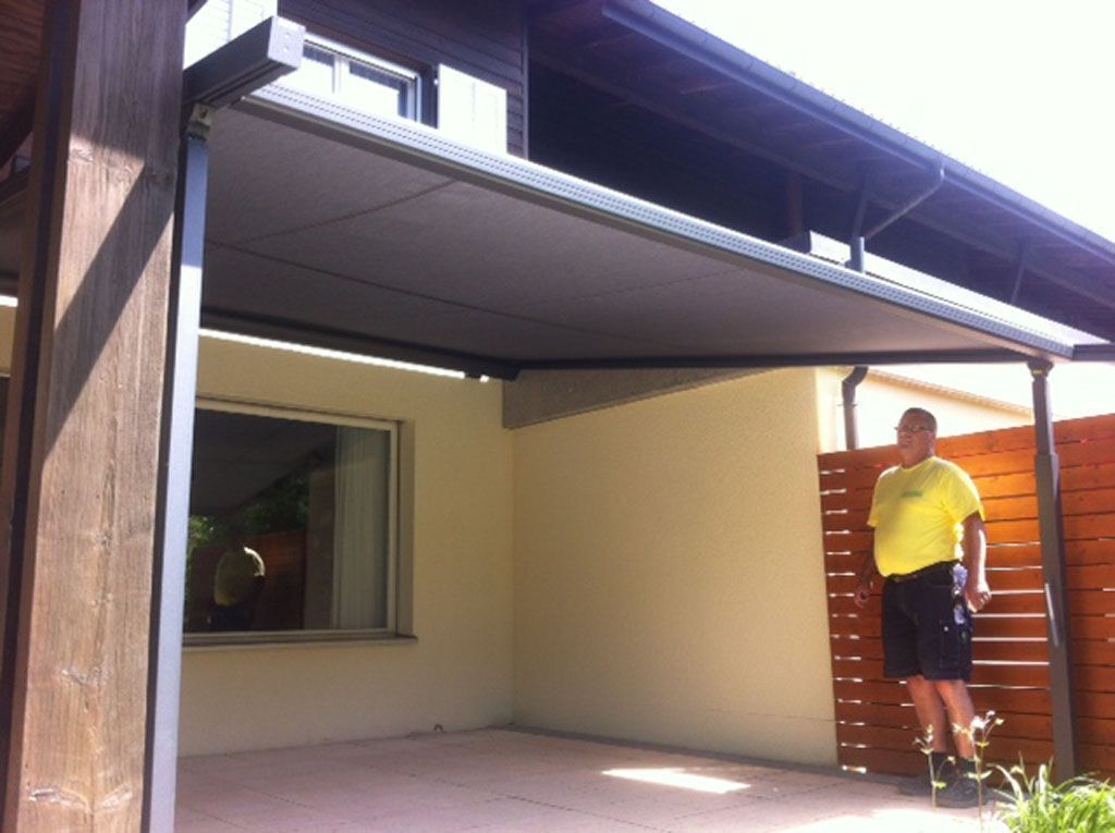 Der richtige Lichtschutz für innen und aussen - Ast Storen