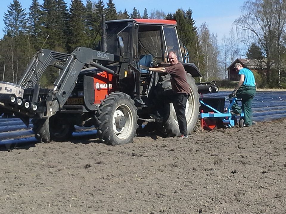 Kukkasmäki Ari Pekka