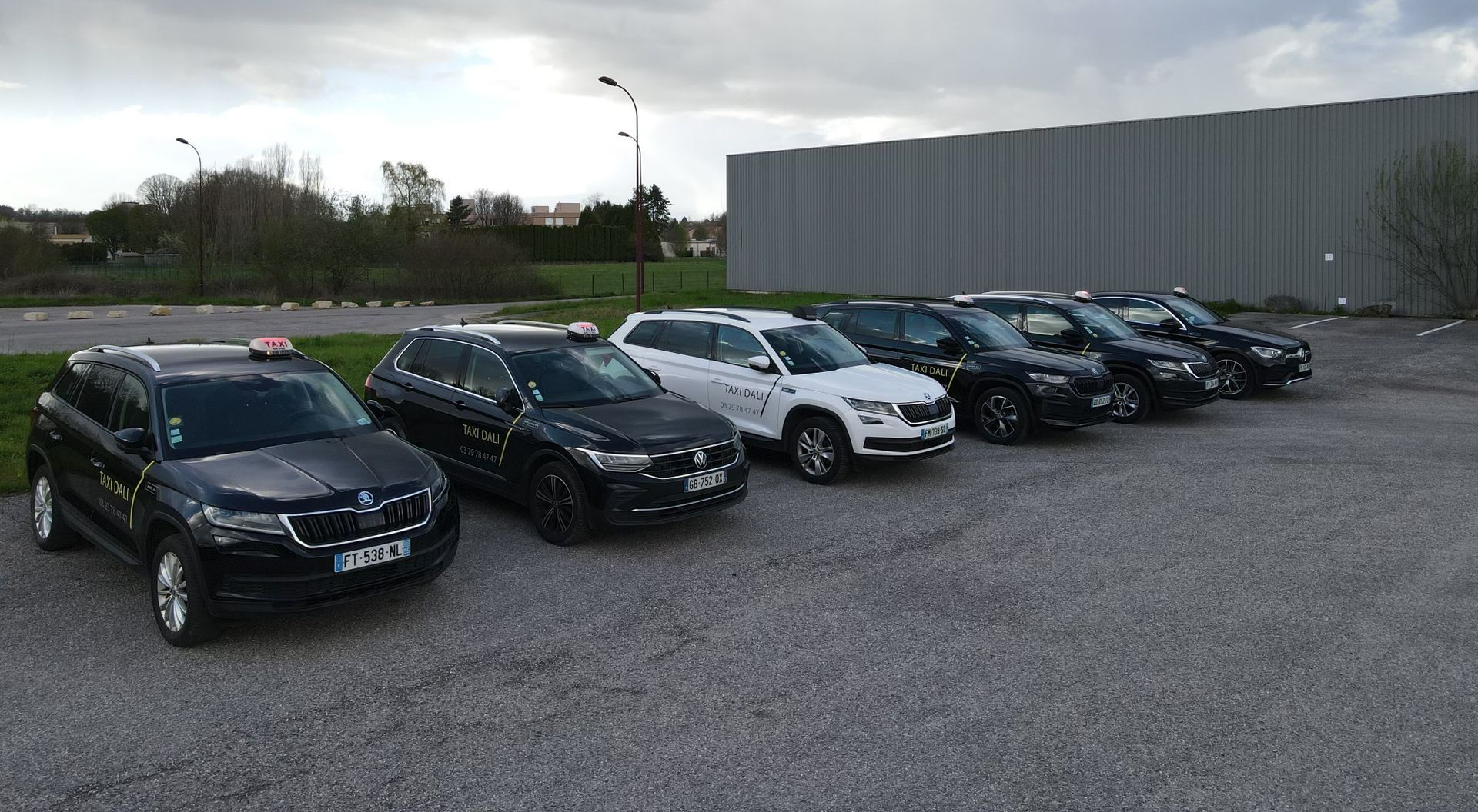 Véhicule taxi entreprise TAXI DALI