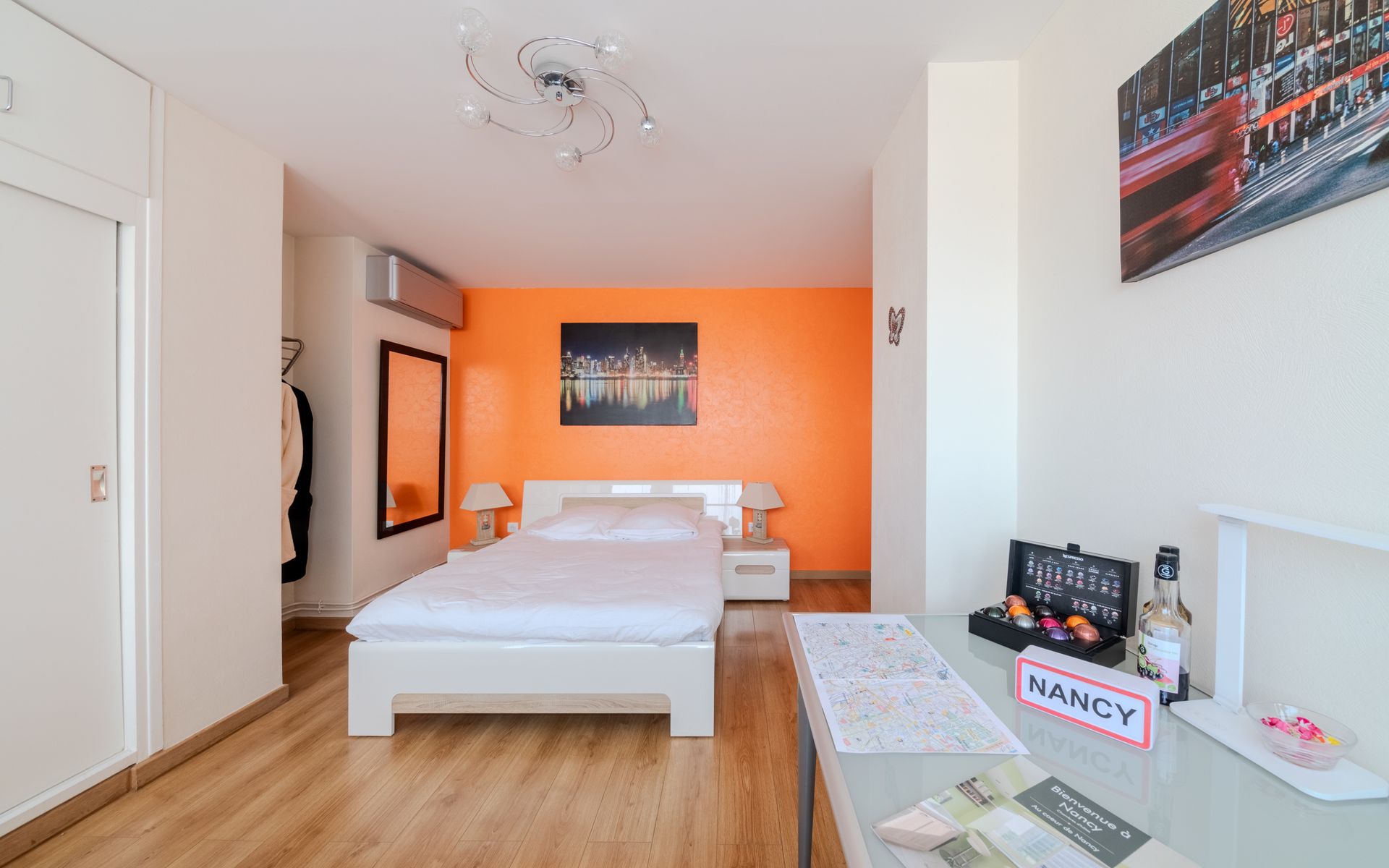 Chambre Spacieuse Au coeur de nancy