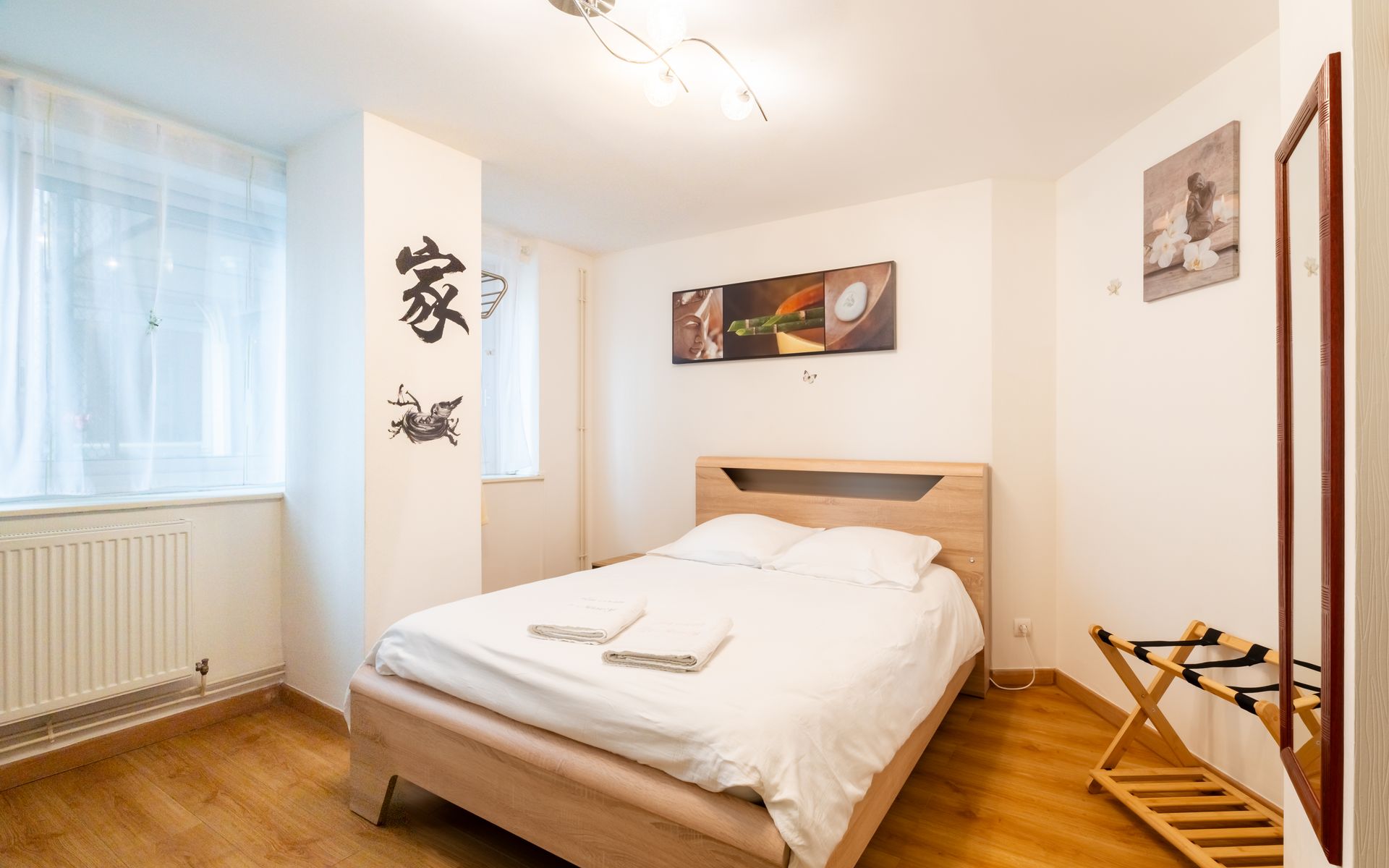 140x190 bed – Zen Room, Au Cœur de Nancy
